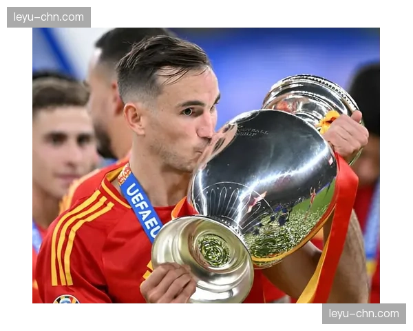 法比安·鲁伊斯伤愈复出在即，巴黎中场即将回归球队阵容